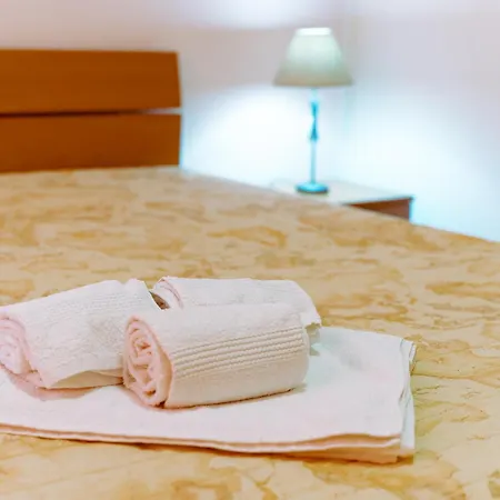 公寓 Terrazza Bellini 卡斯泰拉马莱